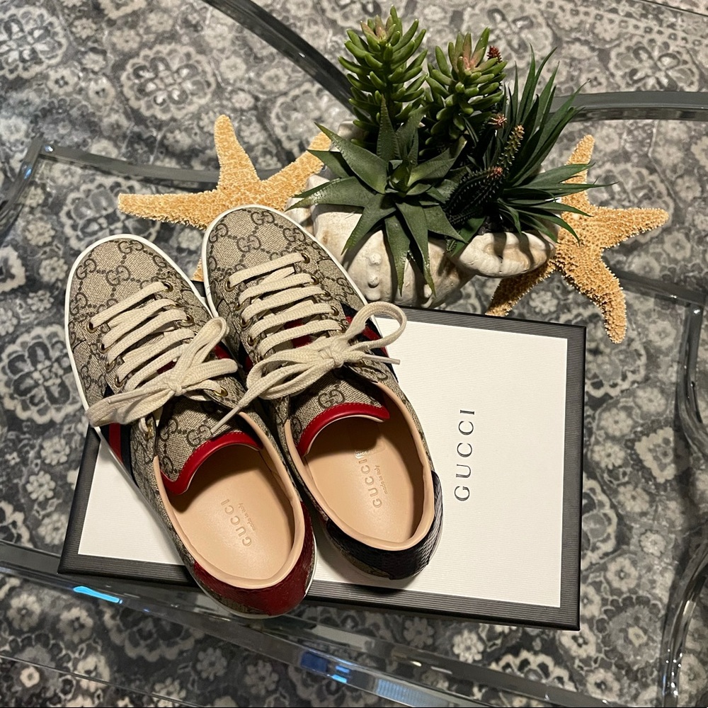 Gucci Ace GG Supreme Sneakers